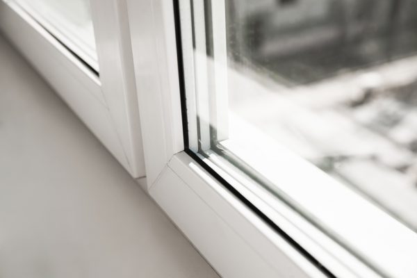 abertura de doble vidrio para mejor aislamiento termico